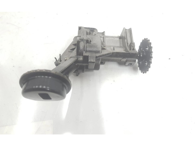 Масляный насос 8200591475, 150003395R Renault Clio II