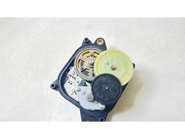 Блок управления коробкой передач 0511000080 Nissan Navara D40