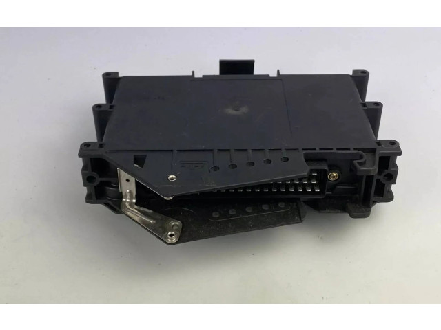 Блок управления АБС 1H0907379D   Volkswagen PASSAT B4