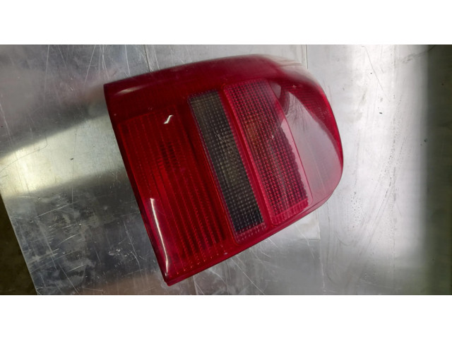 Задний фонарь  290801    Audi A4 S4 B5 8D   1999-2000 года