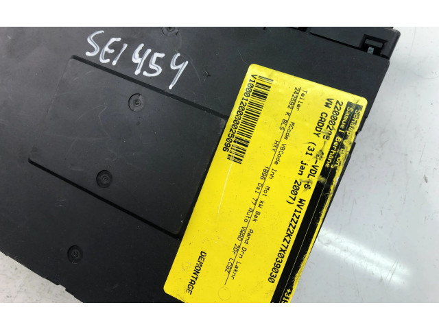   Pojistková skříňka 3C0937049D   olkswagen Jetta V 2006