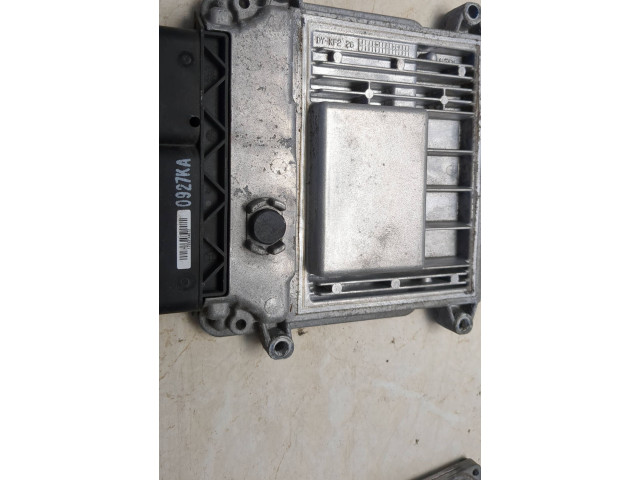 Блок управления двигателя 9001040927KA, 199111   KIA Carens II