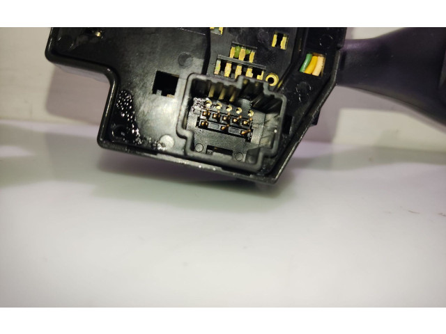 Ручка поворотов/ фонарей 17D940, 17D9402   Ford Focus