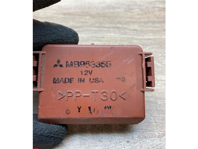 Блок комфорта MB953355   Mitsubishi Space Star   