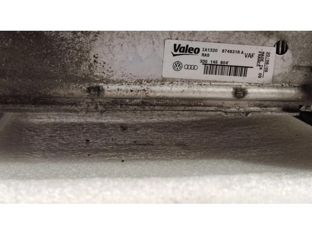 Интеркулер  874831RA   Volkswagen Phaeton 0.5