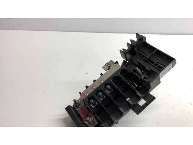 Pojistková skříňka 2465401350 Mercedes-Benz A W176 2013