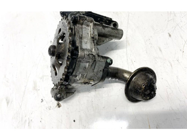 Масляный насос   06A115105, 670815-552  Volkswagen PASSAT B5 