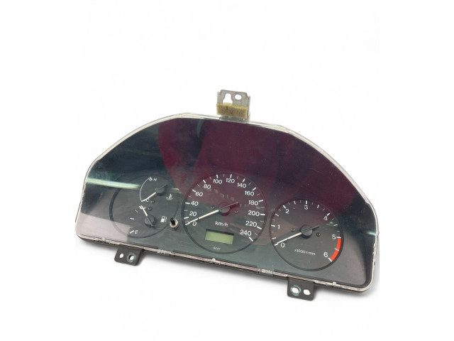 Панель приборов F7GE6RA Mazda 626