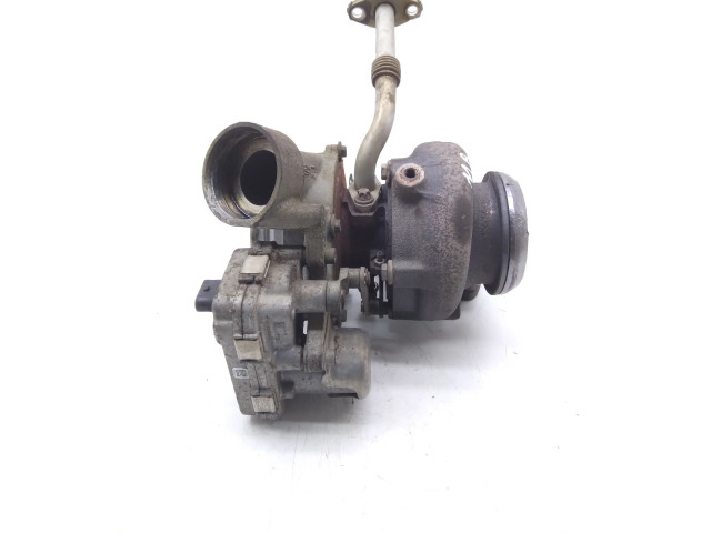 Turbodmychadlo Турбина Mercedes-Benz C W204