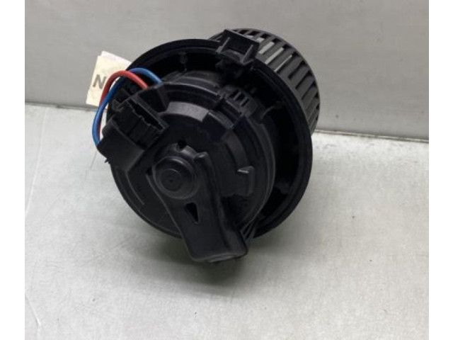 Вентилятор печки 272104185R Dacia Duster II