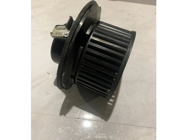 Вентилятор печки 031269U, 698809 Skoda Octavia Mk2 (1Z)