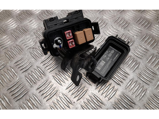 Блок предохранителей 91940M0810, 91940J7110 KIA Pro Cee'd III