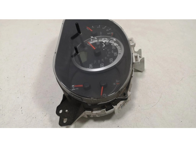 Přístrojová deska Mazda 5 2005 CECC34D