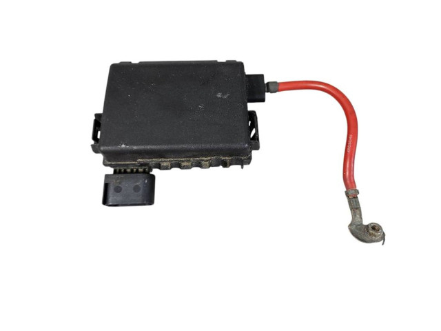 Блок предохранителей 1J0937550AF Skoda Octavia Mk1 (1U)