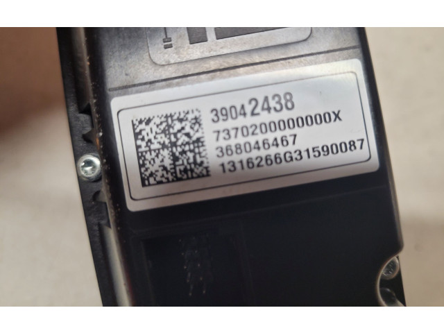 Блок управления климат-контролем 39042438, 7370200000000X Opel Astra K