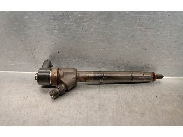 Форсунка 338002A400, 0445110256BOSCH    Hyundai Getz  D4FA 