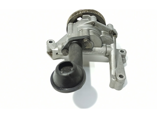 Масляный насос  CAY 03L115105B, 03L115105C  Volkswagen Golf SportWagen 