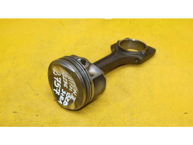  Поршень с шатуном  06H  Skoda Octavia Mk2 (1Z)  