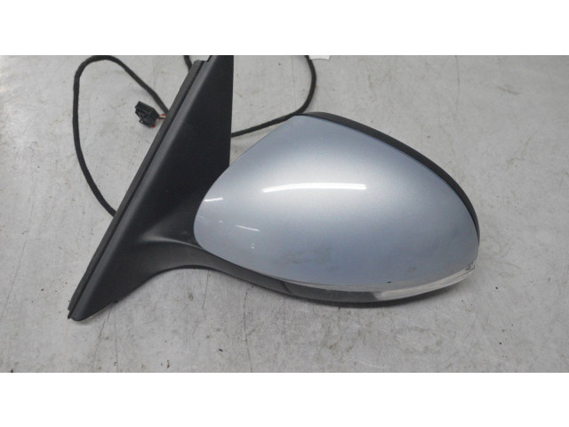 Зеркало электрическое Skoda Yeti (5L) 2009 - 2017 года