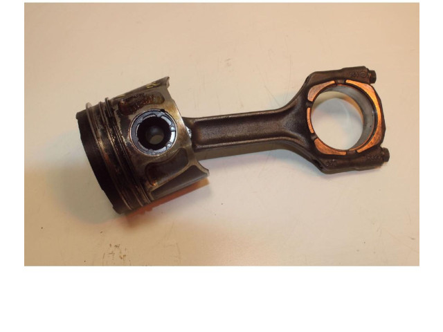 Поршень с шатуном 940A4000 Alfa Romeo Giulietta