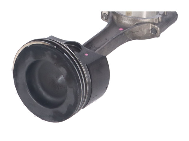 Шатун  05L105401H    Volkswagen Golf VIII  