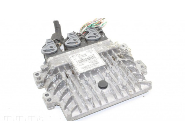 Řídící jednotka 237100120R Renault Megane III 2010