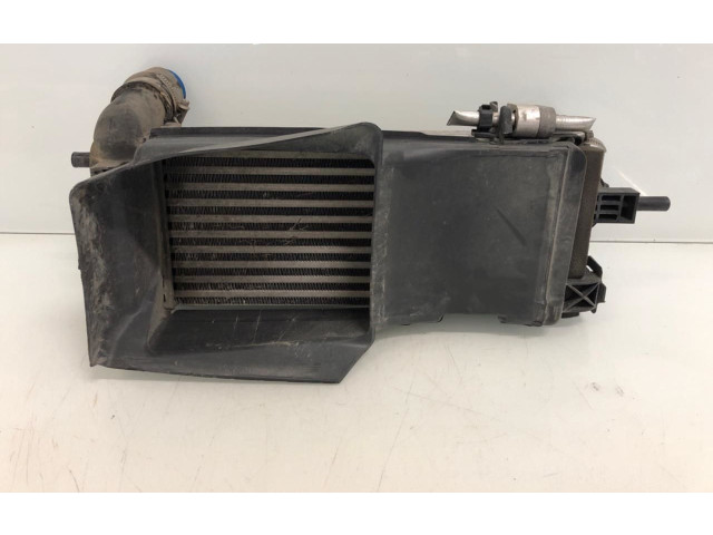 Радиатор интеркулера 2026747, CV61-9L440-VD   Ford Focus