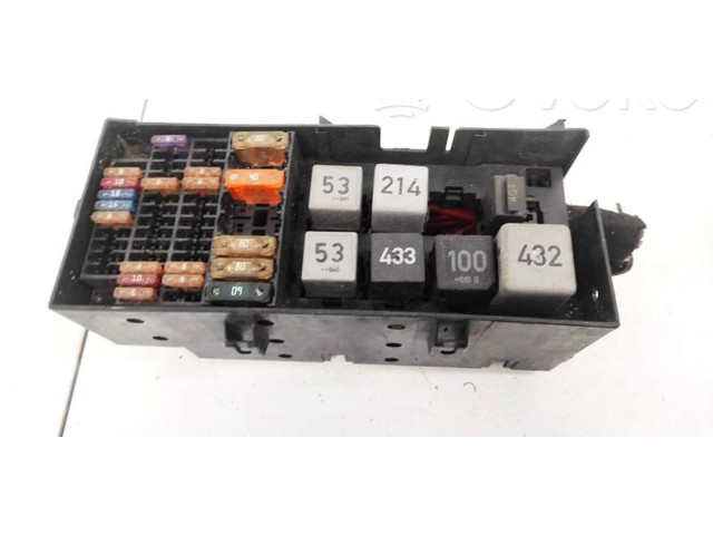 Блок предохранителей 3d0937499b, 3D0937499B Volkswagen Phaeton