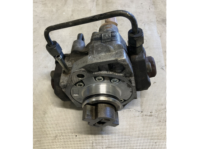 Vstřikovací čerpadlo 221000R010 Toyota Avensis T250