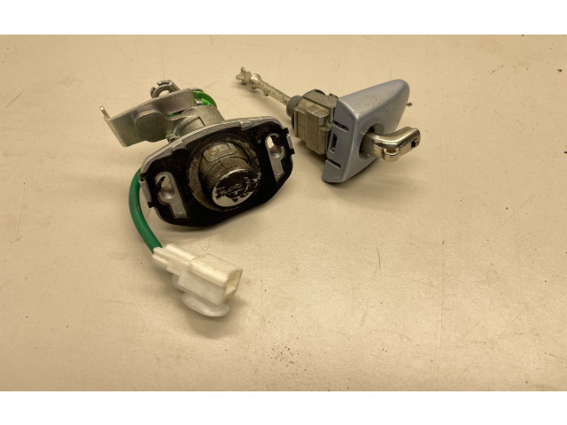 Zámek zadních dveří 6905533490 Lexus ES 300h 2014