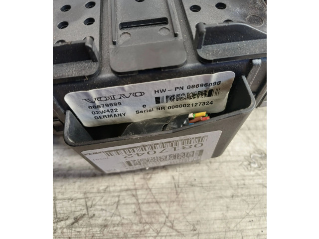 Блок предохранителей  000002127324, 08679899   Volvo XC90    