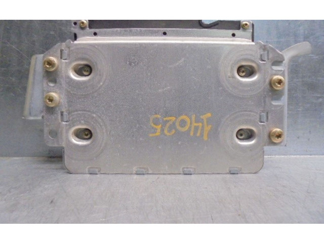 Řídící jednotka 8966105120, 0261204048   Toyota Carina T190 1996