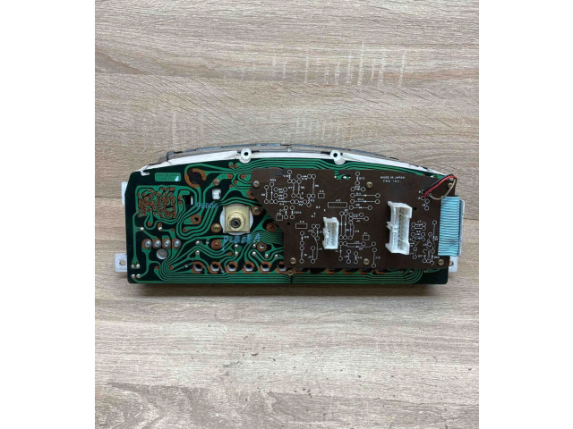 Панель приборов Mazda626, 1990year Mazda 626