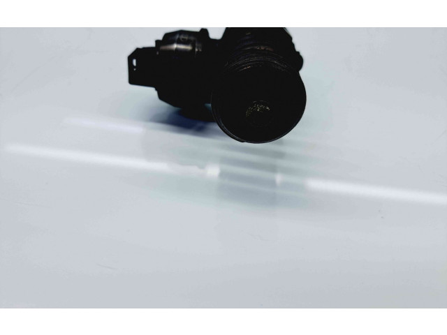 Форсунка Audi A3 S3 A3 Sportback 8P