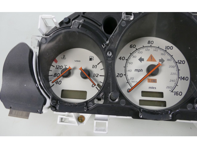 Přístrojová deska Mercedes-Benz SLK R170 2003 A1705405511