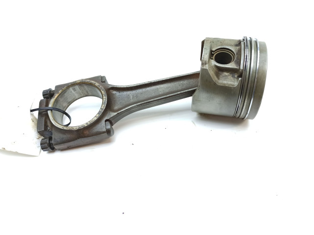 Поршень с шатуном EAC1868, EBC1289 Jaguar XJS