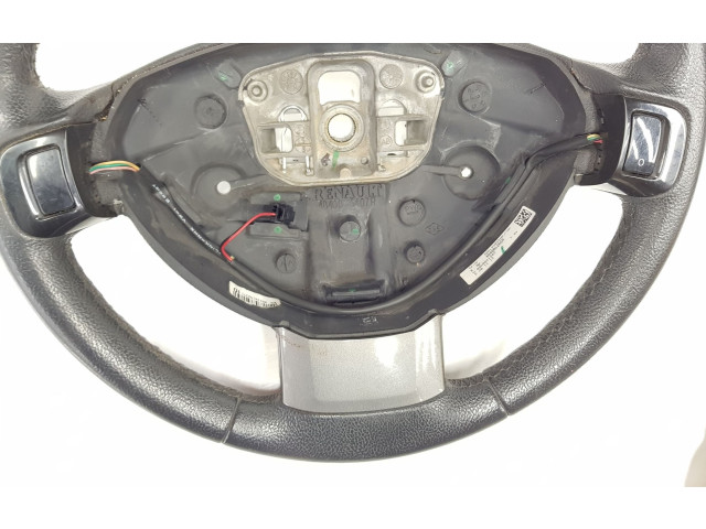 Руль Dacia Sandero 2008 - 2012 года 484006206R, 484006206R