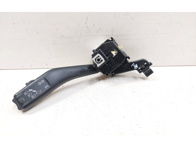 Ручка поворотов/ фонарей 1K0953513F, 01103511 Skoda Octavia Mk2 (1Z)