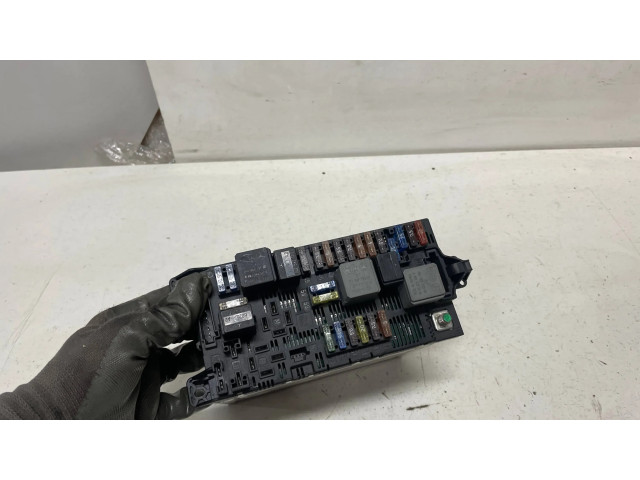 Блок предохранителей 2115457301   Mercedes-Benz E W211    