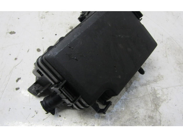 Блок предохранителей 91251-J7191 KIA Ceed