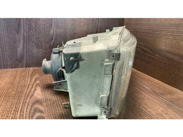 Передняя фара