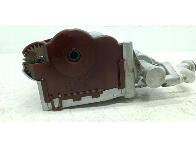 Масляный насос     Audi A6 S6 C6 4F 