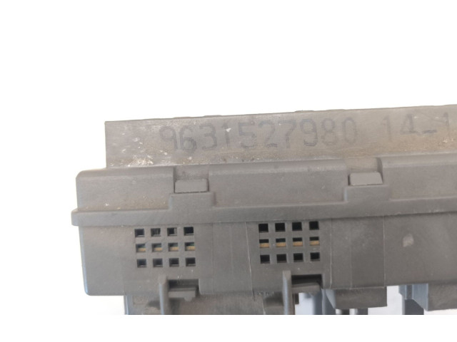 Pojistková skříňka 9631527980 Peugeot 806 2001