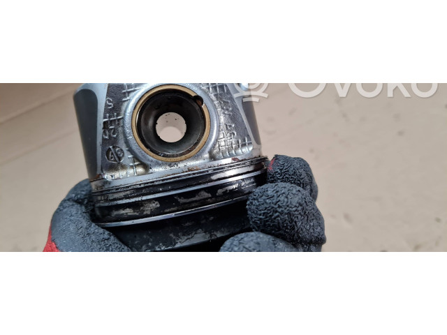  Поршень DTPA 05L  Audi A6 S6 C8 4K  