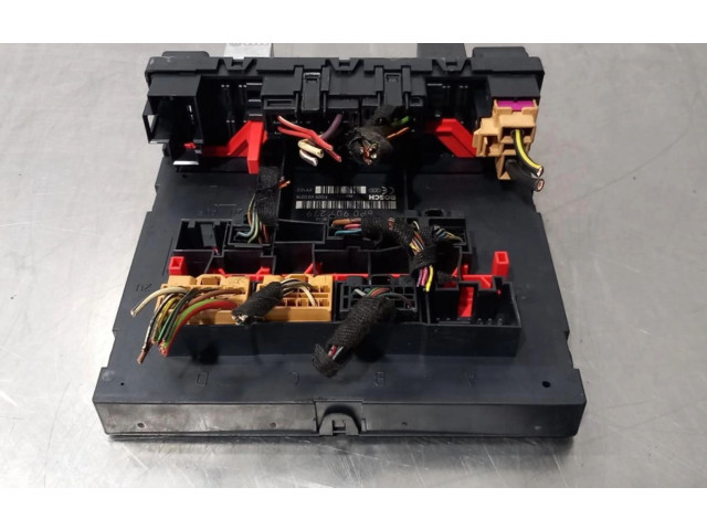 Блок предохранителей 8P0907279 Audi A3 S3 8P