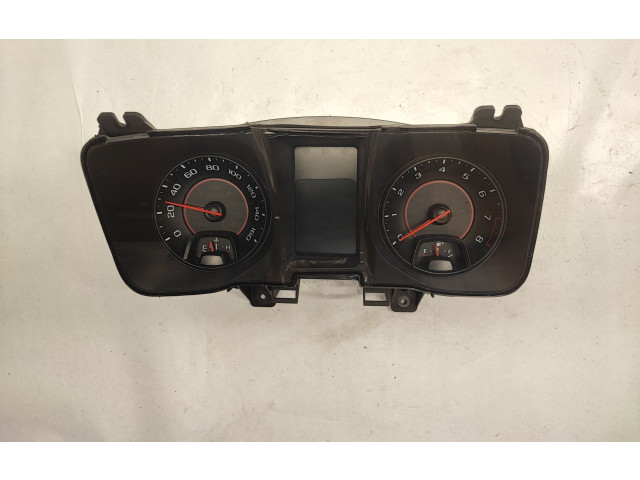 Панель приборов 22854710 Chevrolet Camaro