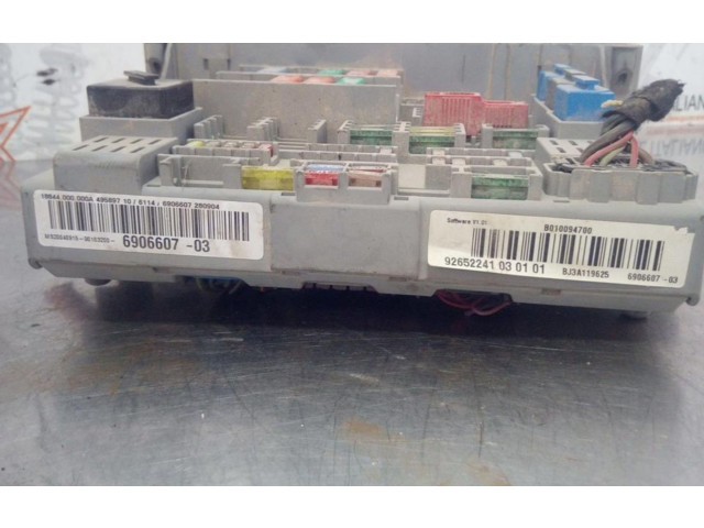 Блок предохранителей 92652241 BMW 1 E81 E87