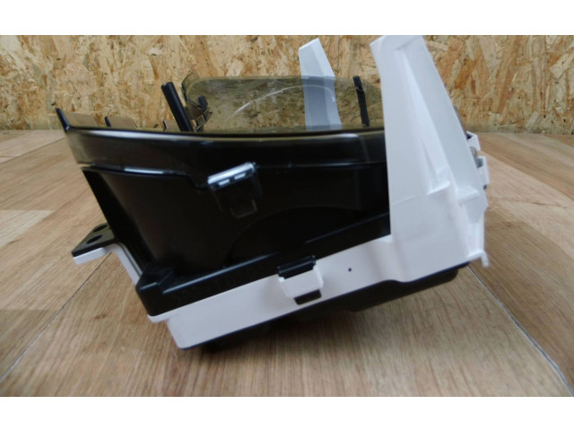 Přístrojová deska Toyota RAV 4 (XA50) 2020 8380042Z41