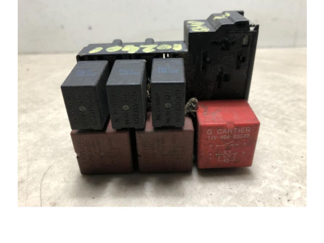 Pojistková skříňka Renault Clio II 2002