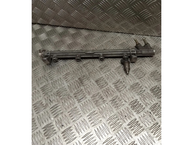 Топливная рампа Fiat Coupe